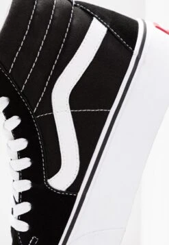 Vans UA SK8-HI PLATFORM 2.0 - Sneaker High - Black/true White 9 Vans UA SK8-HI PLATFORM 2.0 - Sneaker High - Black/true White -Vans 045de89989c344039c3413a1450559f3