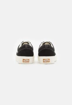 Vans OLD SKOOL VR3 UNISEX - Sneaker Low - Black/marshmallow 8 Vans OLD SKOOL VR3 UNISEX - Sneaker Low - Black/marshmallow -Vans 059cbc82aedf4006bf4ed5dd22f62d07