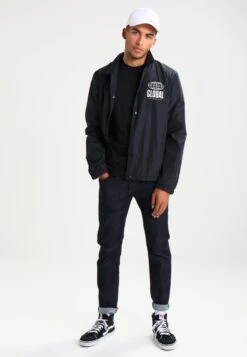 Vans LEFT CHEST LOGO - T-Shirt Basic - Black -Vans 13dadfb0aa4445e6a22a0ca0a2340582