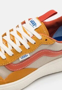 Vans ULTRARANGE EXO SE UNISEX - Sneaker Low - Pumpkin Spice/antique White -Vans 24143fe44c8347df9fb32428b4d7016c