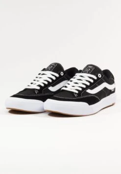 Vans BERLE PRO - Sneaker Low - Black/true White -Vans 2aa00be99e5542468776057fad8aecf2