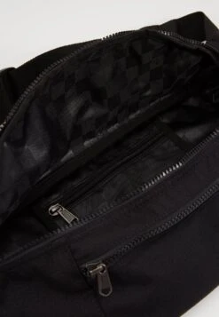 Vans WARD BODY PACK - Gürteltasche - Black Ripstop 10 Vans WARD BODY PACK - Gürteltasche - Black Ripstop -Vans 31f9dba4916843f2844089c21840fbb6