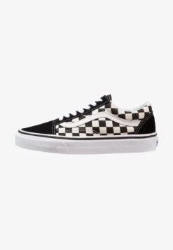 Vans UA OLD SKOOL - Sneaker Low - Black/white -Vans 34df616ed3124ab9a43f8ce12b1c6ab7