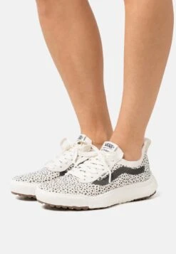 Vans ULTRARANGE VR3 - Sneaker Low - Marshmallow/black