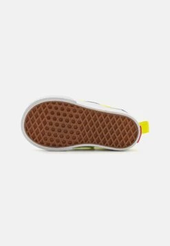 Vans SLIP-ON UNISEX - Sneaker Low - Color Theory Evening Primrose 10 Vans SLIP-ON UNISEX - Sneaker Low - Color Theory Evening Primrose -Vans 497c9cf4cdb94f71813bd65d6b6815c6