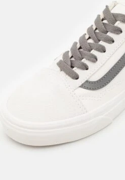 Vans OLD SKOOL UNISEX - Sneaker Low - Vintage Pop Pewter 11 Vans OLD SKOOL UNISEX - Sneaker Low - Vintage Pop Pewter -Vans 4ad392f319d34041bbce0cba03af1484