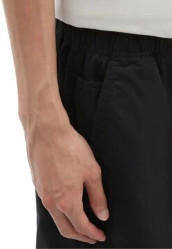 Vans CITY BAGGY - Shorts - Black -Vans 4b4a892e202b49b4aede857ba97c3eb1