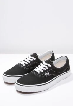 Vans UA ERA - Sneaker Low - Black -Vans 4e8b29bb7a944f1ab8c3d174da181865