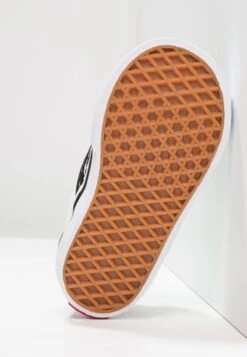 Vans CLASSIC - Slipper - Black/white 11 Vans CLASSIC - Slipper - Black/white -Vans 5073b7f91e994e858a64a7cbcca03d23