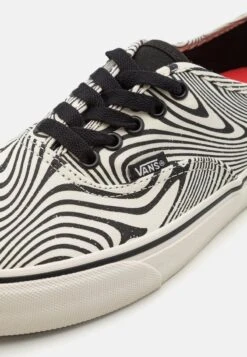 Vans UA AUTHENTIC VR3 SF - Sneaker Low - Trippy Grain Black/black 11 Vans UA AUTHENTIC VR3 SF - Sneaker Low - Trippy Grain Black/black -Vans 5abd3586cd5746cfb0d53a8eca5f8a19