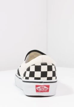 Vans CLASSIC SLIP-ON - Slipper - Black/white -Vans 5aec320de33a4ab7a95b47f5d6734dad