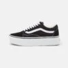 Vans OLD SKOOL STACKFORM - Sneaker Low - Black/true White