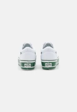 Vans OLD SKOOL STACKFORM - Sneaker Low - Green/true White 9 Vans OLD SKOOL STACKFORM - Sneaker Low - Green/true White -Vans 68b1a2bf081143059b2033774275cd21