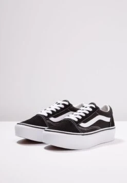 Vans OLD SKOOL PLATFORM - Sneaker Low - Black/true White -Vans 68c519bd17e64f68891d35b0fae3c736