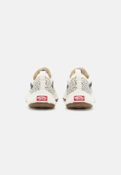 Vans ULTRARANGE VR3 - Sneaker Low - Marshmallow/black 9 Vans ULTRARANGE VR3 - Sneaker Low - Marshmallow/black -Vans 70e2145e065d4bb29e6dfcf2e5e27b7e