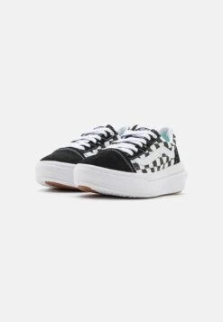 Vans OLD SKOOL OVERT UNISEX - Sneaker Low - Black/white -Vans 763a7ff275794df4861c0994dd4d848c