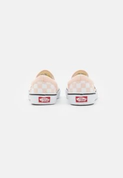 Vans CLASSIC SLIP ON UNISEX - Slipper - Peach Dust 9 Vans CLASSIC SLIP ON UNISEX - Slipper - Peach Dust -Vans 7d6822e34d194a24a292ed57f634837d