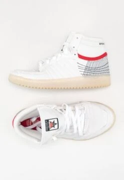 Vans Sneaker Low - White 9 Vans Sneaker Low - White -Vans 811e484980294fc8807d5210ee013505