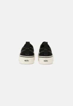 Vans SENTRY OLD SKOOL - Sneaker Low - Black/marshmallow 9 Vans SENTRY OLD SKOOL - Sneaker Low - Black/marshmallow -Vans 82edd2121c3f418ab4d18fea46fa1517