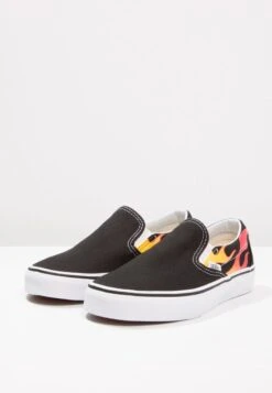 Vans CLASSIC SLIP-ON - Slipper - Black/true White 9 Vans CLASSIC SLIP-ON - Slipper - Black/true White -Vans a2801f5f07e144b3b4c9218a84d62f57