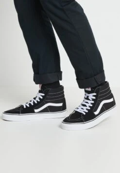 Vans UA SK8-HI - Sneaker High - Black 9 Vans UA SK8-HI - Sneaker High - Black -Vans abb13697cd5746b791ec139a9be723ce