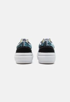 Vans OLD SKOOL OVERT UNISEX - Sneaker Low - Black/multi-coloured 8 Vans OLD SKOOL OVERT UNISEX - Sneaker Low - Black/multi-coloured -Vans b0ca5b3457454e03ad7b5eafeb7404b3