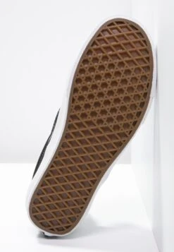 Vans CLASSIC SLIP-ON - Slipper - Black/pewter -Vans b7ef66e06c104354a8368eb95b349e35