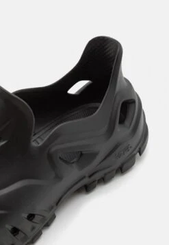 Vans AMZN PACU UNISEX - Slipper - Caviar -Vans b81633ab8c1d4f13abaf1284527924a7