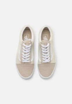 Vans OLD SKOOL UNISEX - Sneaker Low - Natural 9 Vans OLD SKOOL UNISEX - Sneaker Low - Natural -Vans c395a5d71fe24a6d846d53265def0f24