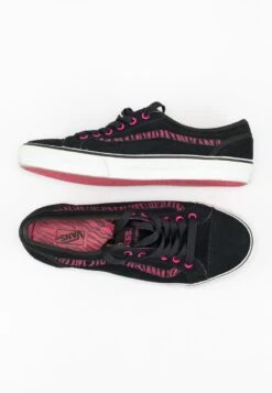 Vans Sneaker Low - Multi-colored 8 Vans Sneaker Low - Multi-colored -Vans c40e1ba9b4374a24bfc4793f8d5be88e 1