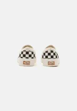 Vans SLIP ON VR3 UNISEX - Sneaker Low - Black/marshmallow -Vans db499a7ee86140db85fd20033793dbd2