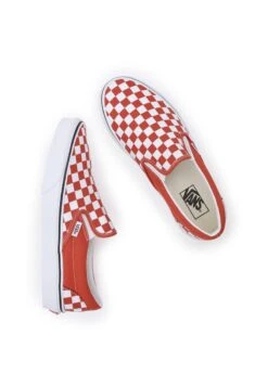Vans UNISEX UA CLASSIC - Sneaker Low - Red 9 Vans UNISEX UA CLASSIC - Sneaker Low - Red -Vans e0ce6aa6fffa4136adf9c80dc474621b