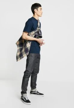 Vans LEFT CHEST LOGO - T-Shirt Basic - Navy/white -Vans e18f654ba5214877895446257dd07387