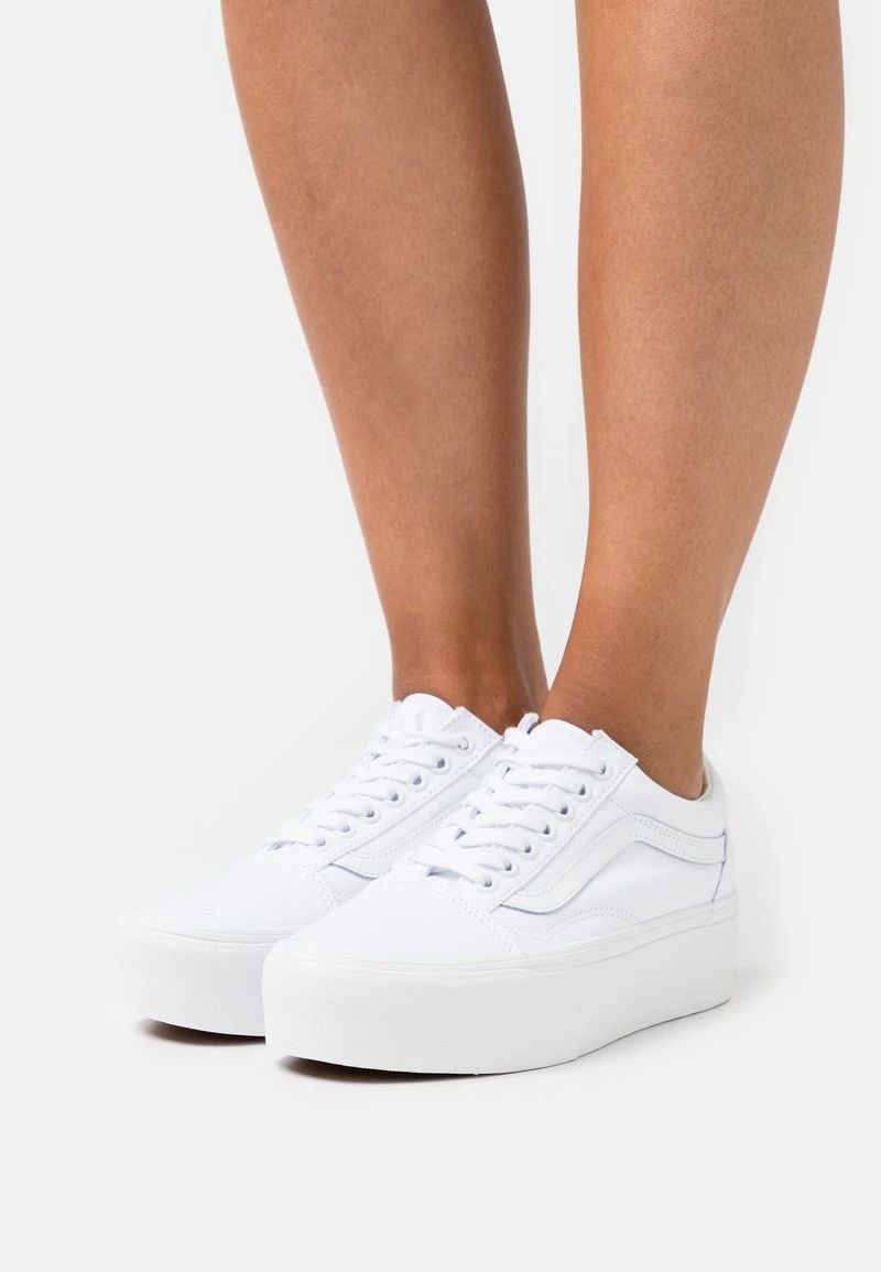 Vans OLD SKOOL STACKFORM - Sneaker Low - True White 1 Vans OLD SKOOL STACKFORM - Sneaker Low - True White