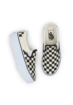 Vans CLASSIC SLIP ON STACKFORM - Slipper - Black 9 Vans CLASSIC SLIP ON STACKFORM - Slipper - Black -Vans e33fd4b2ff6f4bf3b20a013959b099b7