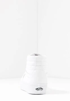 Vans UA SK8-HI PLATFORM 2.0 - Sneaker High - True White 11 Vans UA SK8-HI PLATFORM 2.0 - Sneaker High - True White -Vans e4e57bcb282c4d37879a5e652d08fbb5
