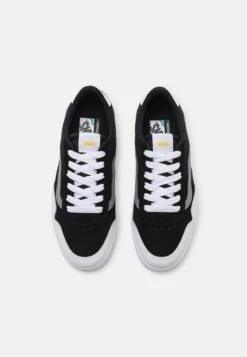 Vans CRUZE TOO UNISEX - Sneaker Low - Showcase Black/multi 9 Vans CRUZE TOO UNISEX - Sneaker Low - Showcase Black/multi -Vans ecd8a3ef4b944b4b91800515ff1c4459